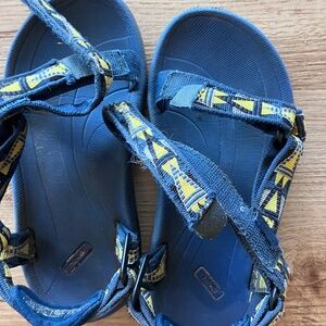 Teva Hurricane Boys shoes